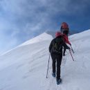 PXL_20250208_120046452