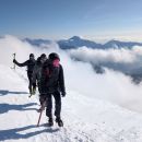 PXL_20250208_120928269